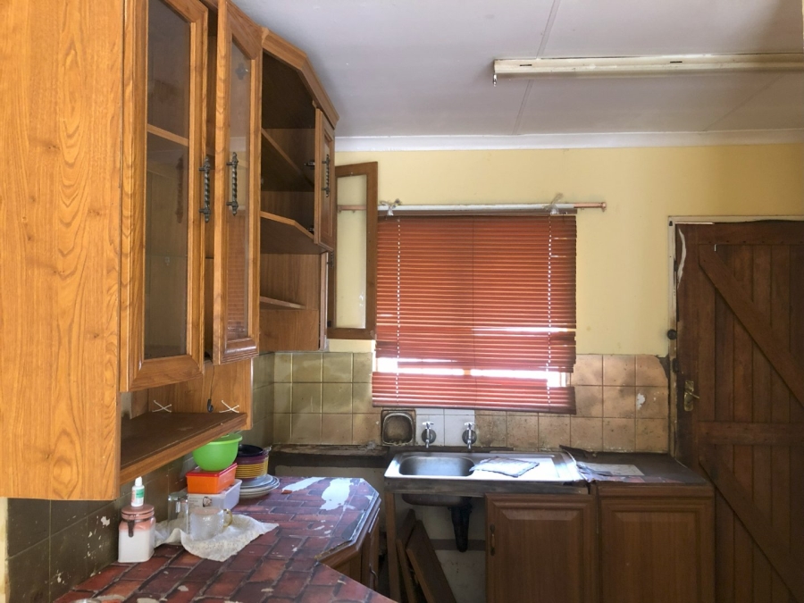 3 Bedroom Property for Sale in Molifi Tau Kloof Free State
